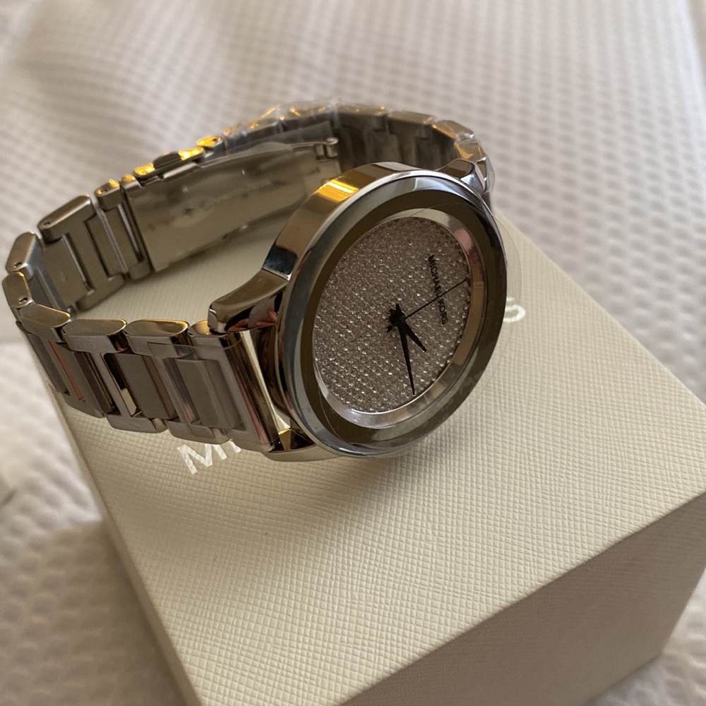 Michael Kors Silver Watch with Crystal Dial - Picture 6 of 7